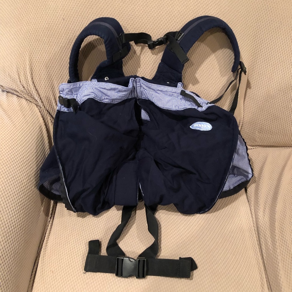 Twin baby carrier